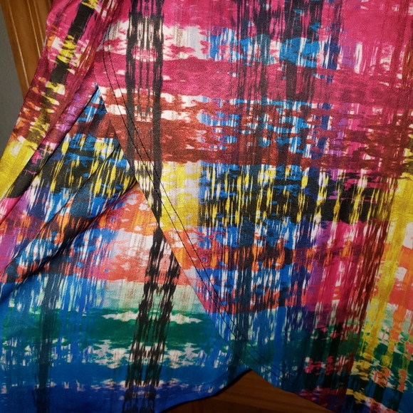 Lily Colorful Tunic 3X - Picture 2 of 5